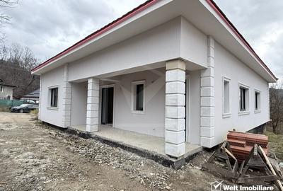 Casa moderna, aproape de oras - 2