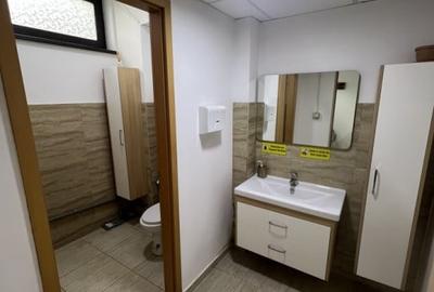 Spatiu de inchiriat - pretabil pentru masaj/manichiura - zona Cora - 3