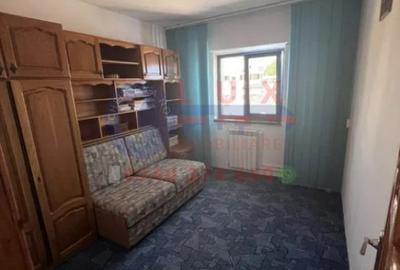 Apartament cu 4 camere decomandat în Piața Nouă - 3
