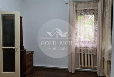 Casă cu 5 camere cu Teren 159 Mp în Tineretului - 10