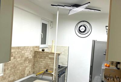 APARTAMENT 2 CAMERE EROII REVOLUTIEI - metrou langa bloc - 7