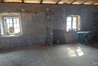 Casă cu 3 camere în Central - 8