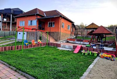 Casă cu 3 camere cu Teren 700 Mp în Bârsești - 1