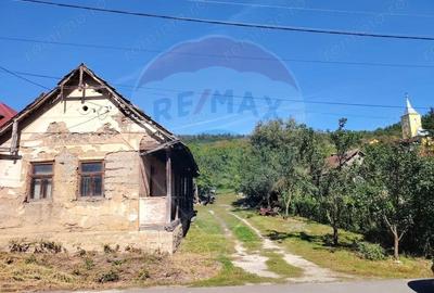 EXCLUSIVITATE! Casa veche si teren 30 ari, centru Mirsid - Comision 0% - 2