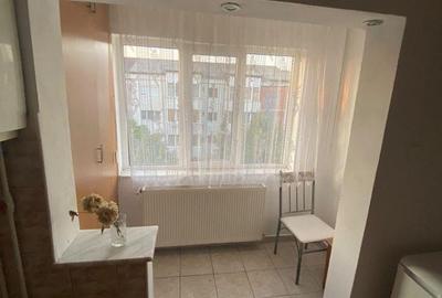 Apartament cu 2 camere decomandat în Central - 6