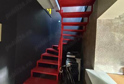 Casă cu 6 camere în Sud