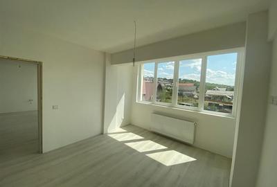 Apartament cu 3 camere semidecomandat în Bucium - 1