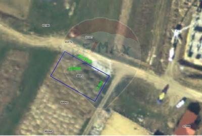 Teren agricol intravilan de 525 mp, în Sânmartin - 2