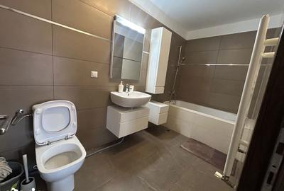Apartament cu 3 camere în Florești - 1