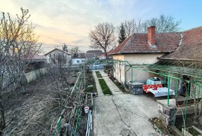 Casă cu 5 camere cu Canalizare în Buziașului - 8