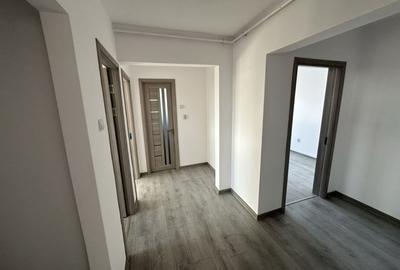 ►Km 4-5 - 3 Camere Decomandate 67m² Renovat Total Instalatii NOI Centrala Gaze - 5