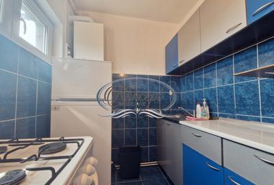 Garsoniera luminoasa cu bucatarie separata, centrala proprie - 6