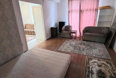 Apartament cu 3 camere decomandat în Central - 14