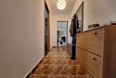 Cu acces facil spre Centru. Etajul 2. GARAJ SUB BLOC SI BOXA. - 12