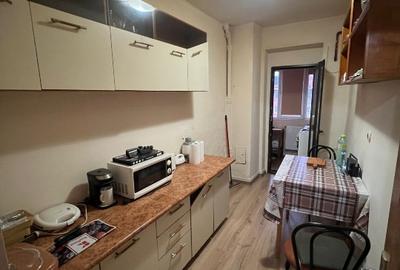 Reșița, Central - Apartament cu 2 camere, 66 mp utili - 4