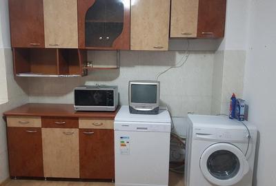 Apartament cu 4 camere decomandat în Central - 4