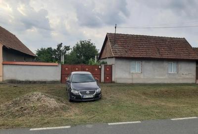 Casă cu 2 camere în Iratoșu - 3