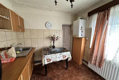 Casă cu 2 camere cu Teren 388 Mp în Mihai Bravu - 10