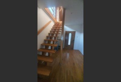 Casă de vanzare S+P+M, 6 camere, teren 1500 mp - 4