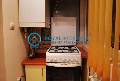 Apartament cu 2 camere decomandat, mobilat în Republicii - 7