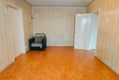 Apartament cu 2 camere semidecomandat în Basarabia - 1
