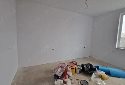 Casă cu Teren 265 Mp în Bucovăț (Remetea Mare) - 2