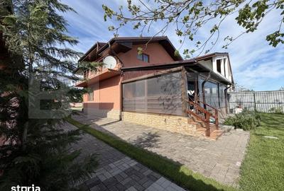 Casă cu 4 camere cu Teren 950 Mp în Cârcea - 1