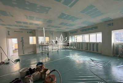 Spațiu comercial, de 160 mp, în Central - 4