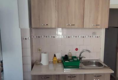 Apartament cu 2 camere semidecomandat în Universitate - 3