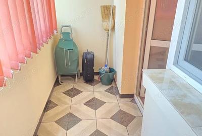 Apartament cu 3 camere decomandat în Central - 11