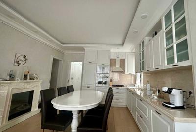 Apartament cu 3 camere decomandat în Central - 7