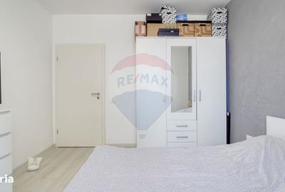 Apartament cu 2 camere decomandat, mobilat în Tractorul - 1