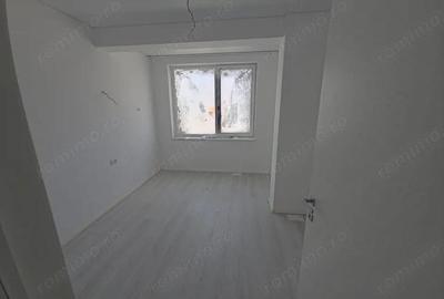 Apartament cu 3 camere decomandat în Tomis Plus - 2