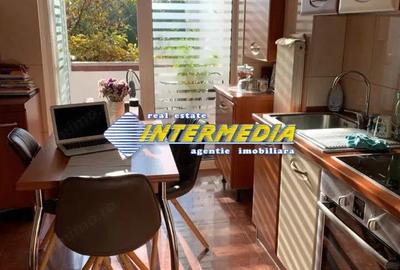 Apartament cu 4 camere si Boxa de inchiriat in Alba Caroline - 2
