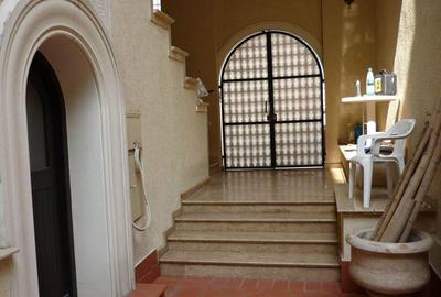 Piata Amzei-Calea Victoriei 15 camere,7bai,3bucatarii - 2