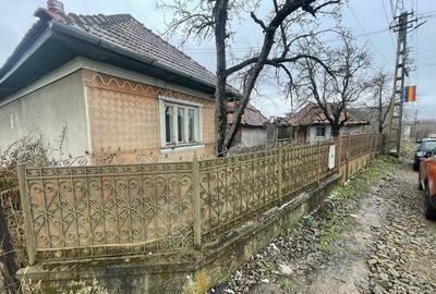 Casă individuală cu 1 camere cu Canalizare în Rediu - 2