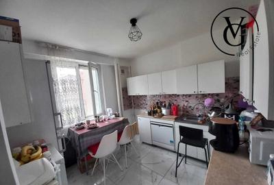 Apartament cu 3 camere semidecomandat, mobilat în Ștefan cel Mare - 5