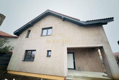 Casă cu 5 camere cu Teren 560 Mp în Șagului - 3