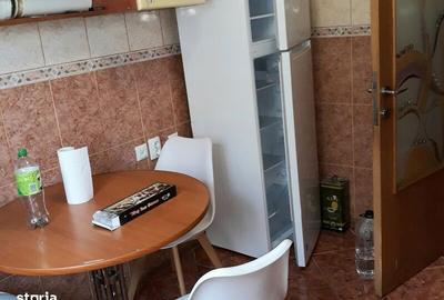Apartament cu 3 camere semidecomandat, mobilat în Colentina - 4
