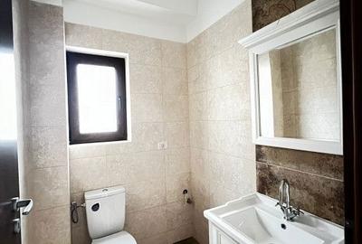 Casă cu 4 camere cu Teren 306 Mp în Central - 10