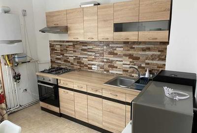 De inchiriat Apartament cu 2 camere Piata Romana sect 1 - 5