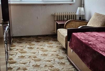 Apartament cu 3 camere semidecomandat, mobilat în Gorjului - 2