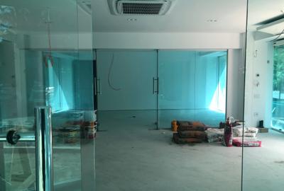 Unirii, spatiu comercial, 190mp+150mp terasa, 5500Euro/luna+TVA Unirii, spatiu comercial, 190mp+150mp terasa, 5500Euro/luna+TVA - 5