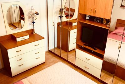 Apartament cu 3 camere decomandat în Central - 6