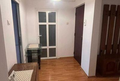 Apartament cu 3 camere decomandat în Dacia - 7