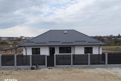 Casă cu 4 camere cu Teren 350 Mp în Joița - 8