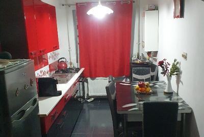 Vand apartament 2 camere Nord Est, Floresti, Cluj - 1