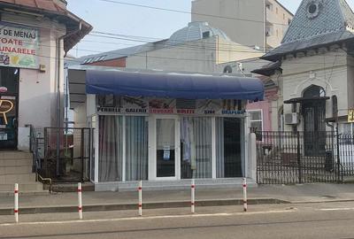 Spațiu comercial, de 28 mp, în Central - 8
