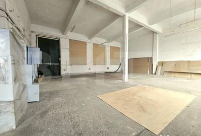 Spațiu comercial, de 200 mp, în Gării - 1