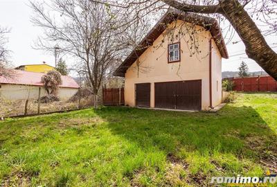 Casă cu Garaj în Viperești - 19